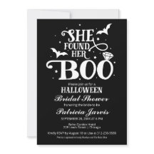 彼女はブーのハロウィーンブライダルシャワーを見つけた