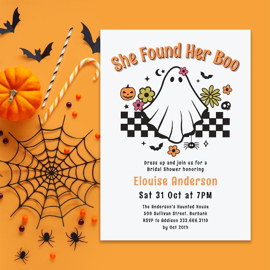 彼女はブーのハロウィーンブライダルシャワーを見つけた 招待状