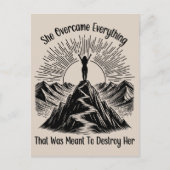 彼女はマウンテンラインアートウーマン勇気付けられるを克服 ポストカード (正面)