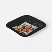 彼女はミニマルな写真を行ったグラードパーティー ペーパープレート (傾斜あり)