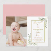 彼女はワイルドな1歳の誕生日グリーン写真 招待状 (正面/裏面)