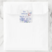 「彼女は信じやる気を起こさせる引用文 スクエアシール (バッグ)