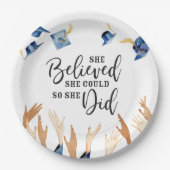 彼女は信じ卒業帽を被ることができた ペーパープレート (正面)