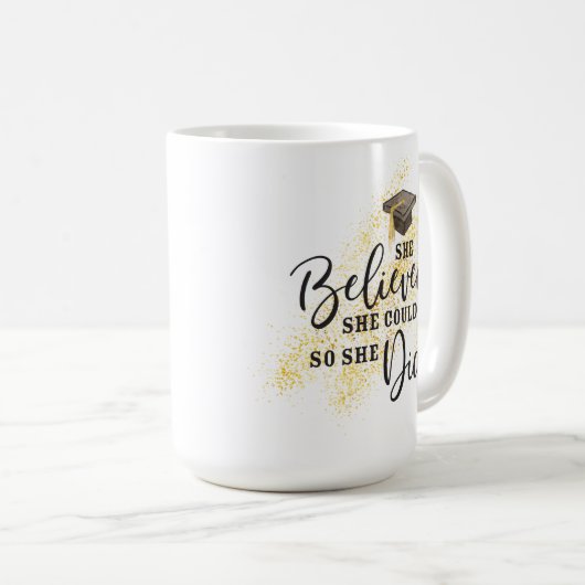 彼女は信じ暗い肌の女の子を卒業することができた コーヒーマグカップ (正面右)