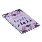 彼女は信じ紫色のフローラをした ノートブック (右側)