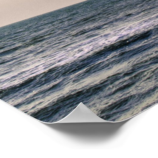 彼女は信じ自分がやる気を出せるように海 ポスター (角)