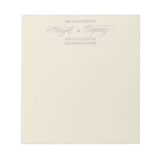 彼女は力と尊厳を持ったメモ帳を着ている ノートパッド