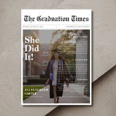 彼女は卒業新聞の写真を予算に計上した 招待状