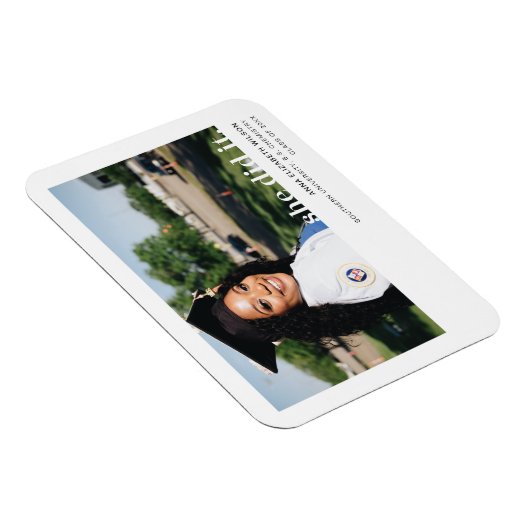 彼女は卒業発表をした マグネット (右側)