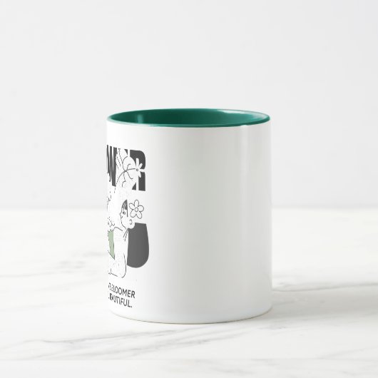 彼女は大器晩成だが、まだ美しい マグカップ (中央)