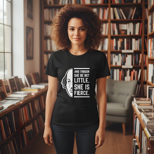 彼女は小さいが激しい引用文 Tシャツ