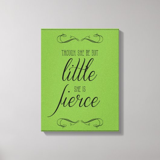 彼女は小さいが獰猛だがキャンバスだ キャンバスプリント (正面)