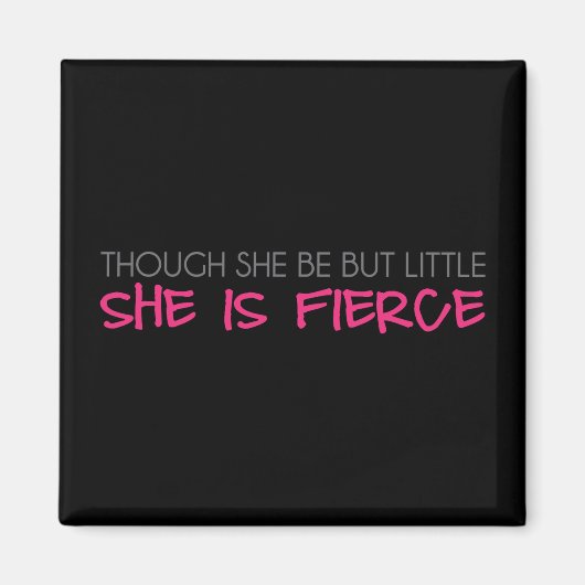 彼女は小さいが獰猛だが マグネット (正面)