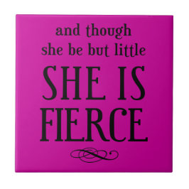 彼女は小さいが荒々しい タイル