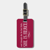 彼女は小さいが荒々しい ラゲッジタグ (正面縦)