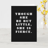 「彼女は小さいが、獰猛だ」 カード (黄色い花)