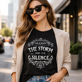 彼女は嵐と静寂の両方 ヴィンテージ Tシャツ