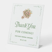 彼女は市場から出ている君のサインに来感謝する 台座サイン (正面)