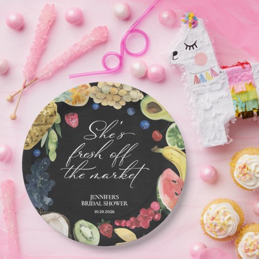 彼女は市場から外れている | 黒板ブライダルシャワー ペーパープレート (パーティー)