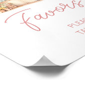 彼女は市場の恩恵を受け始めているブライダルシャワー ポスター (角)