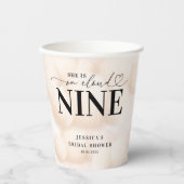 彼女は幸せの雲の上にいる ハートスクリプト ブライダルシャワー 紙コップ (正面)