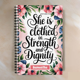 彼女は強いキリスト教女性誌を身にまとっている ノートブック