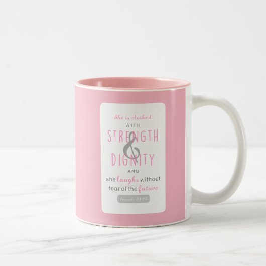 彼女は強さと尊厳の諺を着ている31 ツートーンマグカップ (右)