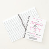 彼女は強さと尊厳の諺を着ている31 ノートブック (内部)