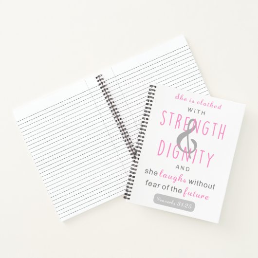 彼女は強さと尊厳の諺を着ている31 ノートブック (内部)