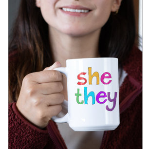 彼女は彼らが代名詞LGBTQを好んだ コーヒーマグカップ