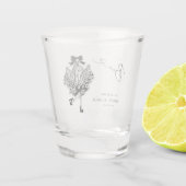 彼女は彼女のブー幽霊フローラブライダルシャワーを見つけた ショットグラス (裏面)