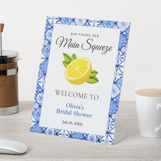 彼女は彼女のメイン絞りブライダルシャワー歓迎を見つけた 台座サイン (インサイチュ)