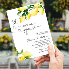 彼女は彼女のメイン絞りブライダルシャワーQRコードを見つけた 招待状