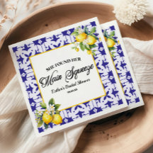 彼女は彼女のメイン絞りレモンブライダルシャワーを見つけた