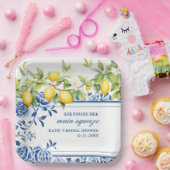 彼女は彼女のメイン絞りレモンブライダルシャワーを見つけた ペーパープレート (パーティー)