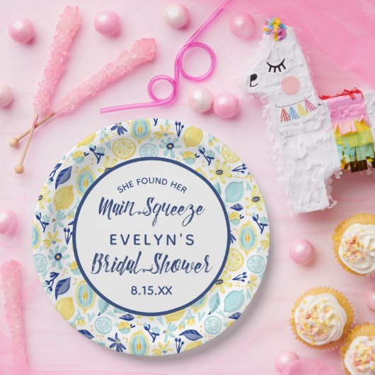彼女は彼女のメイン絞りレモンブライダルシャワーを見つけた ペーパープレート (パーティー)