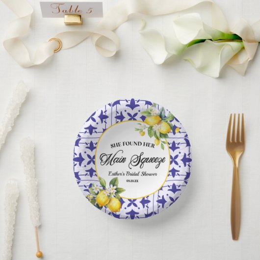 彼女は彼女のメイン絞りレモンブライダルシャワーを見つけた ペーパーボウル (ウェディング)