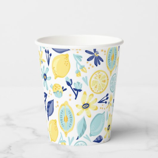 彼女は彼女のメイン絞りレモンブライダルシャワーを見つけた 紙コップ (裏面)