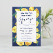彼女は彼女のメイン絞りレモンBOHO SUMMER Inviteを見つけた 招待状 (スタンド正面)