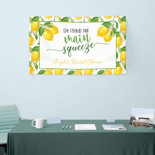 彼女は彼女の主なスクイーズブライダルシャワーバナーを見つけた 横断幕 (トレードショー)