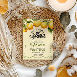 彼女は彼女の主な絞りブライダルシャワーを見つけた 招待状