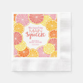 彼女は彼女の主な絞りブライダルシャワーを見つけた 縁ありカクテルナプキン (正面)