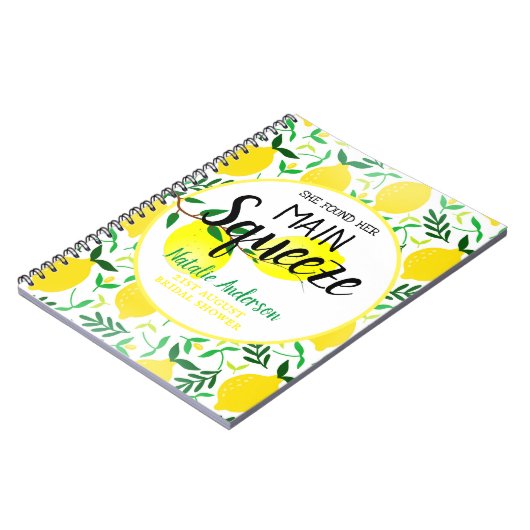 彼女は彼女の主な絞りレモンのブライダルシャワーを見つけた ノートブック (左側)