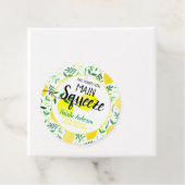 彼女は彼女の主な絞りレモンのブライダルシャワーを見つけた フェイバータグ (インサイチュ)