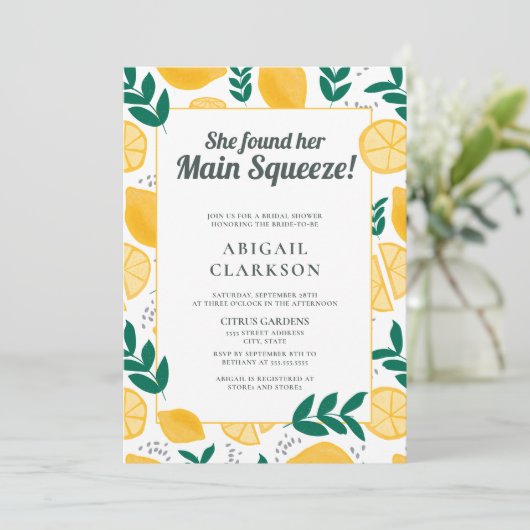 彼女は彼女の主な絞りレモンのブライダルシャワーを見つけた 招待状 (スタンド正面)