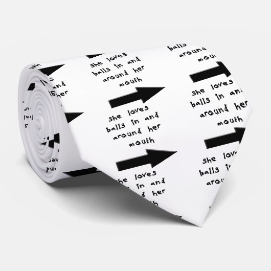彼女は彼女の口のそしてのまわりの球を愛します ネクタイ (ロール)