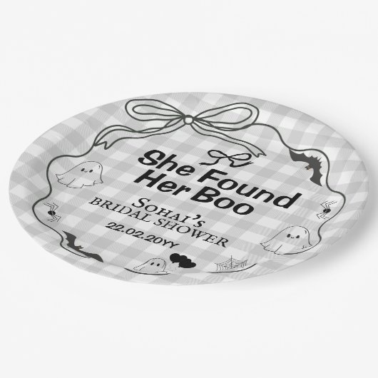 彼女は彼女の完璧なブーブライダルシャワーパーティーを見つけた ペーパープレート (アングル)