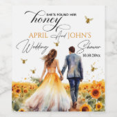 彼女は彼女の蜂蜜のウェディングシャワーを見つけた ワインラベル (シングルラベル)