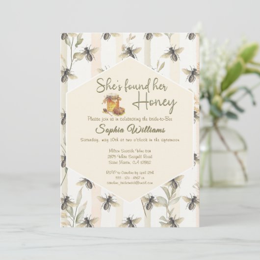 彼女は彼女の蜂蜜の蜂の巣状のブライダルシャワーを見つけた 招待状 (スタンド正面)