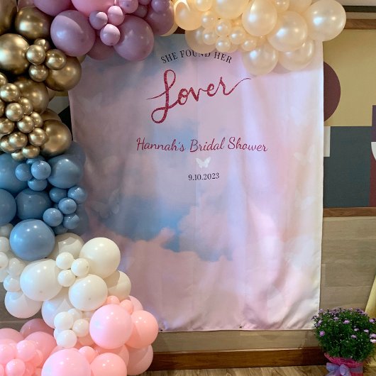 彼女は恋人を発見した タペストリー